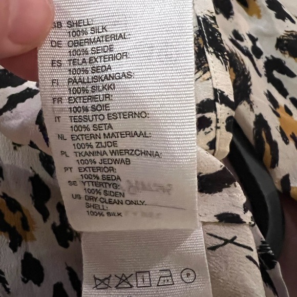 & Other Stories Leopard Animal Print 100% Silk Button Down Blouse - Picture 10 of 11